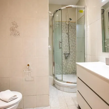 34paa1127- 3 Bedrooms In Gracia Lejlighed *