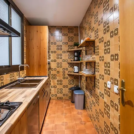 34paa1127- 3 Bedrooms In Gracia Lejlighed Barcelona