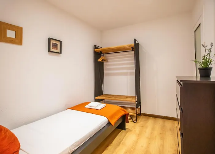 34paa1127- 3 Bedrooms In Gracia 아파트 바르셀로나